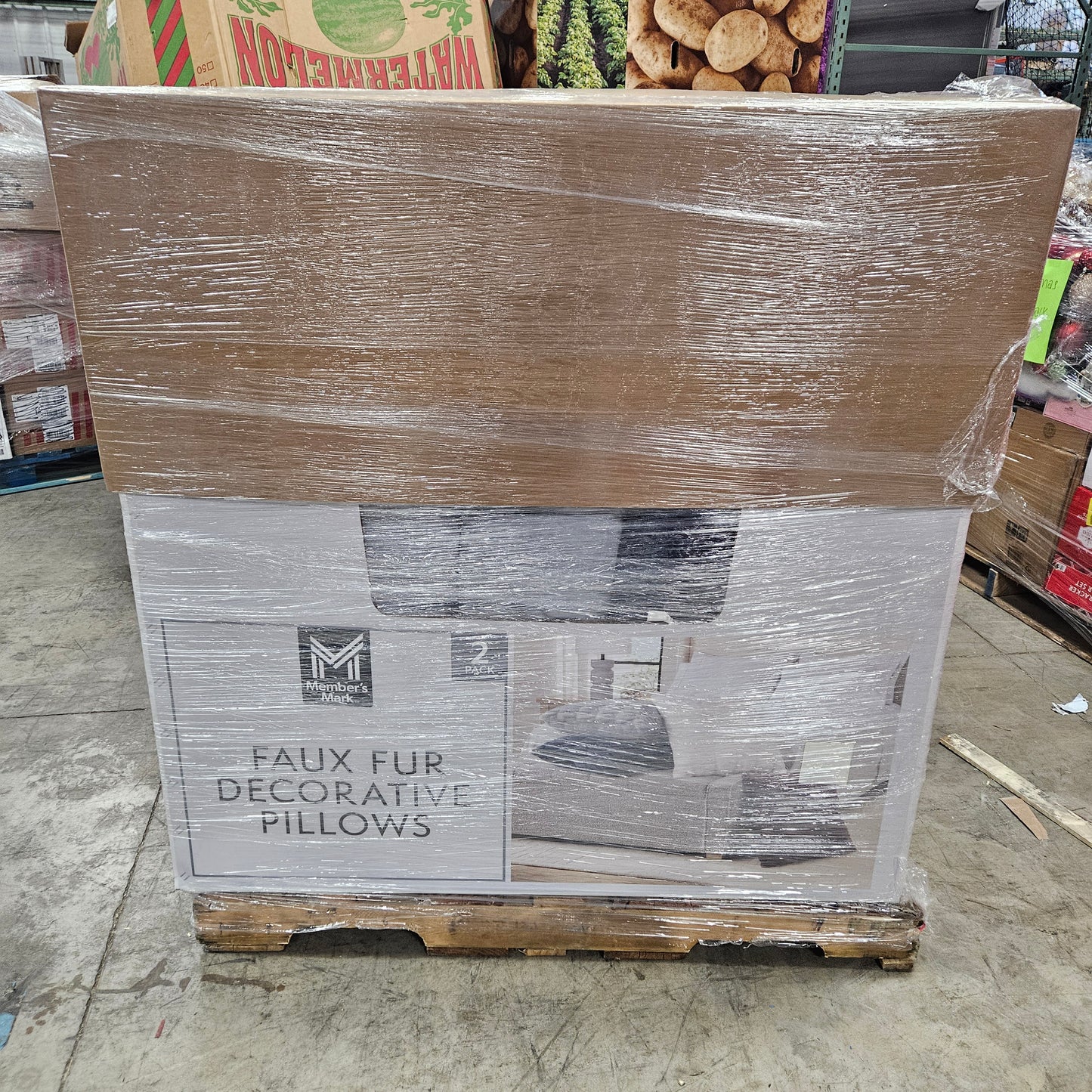 63240226040304- PILLOWS #8