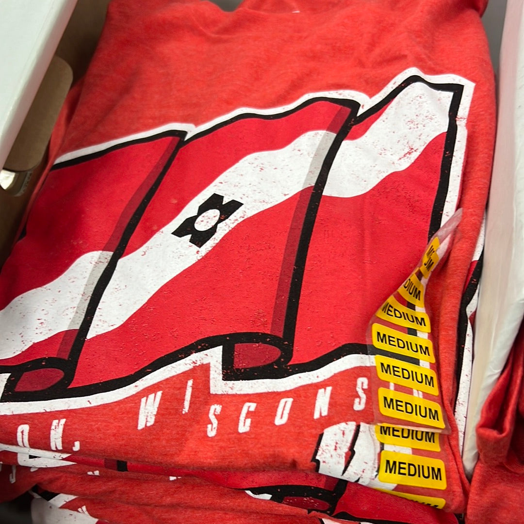 2Auction Test Badgers T-Shirt Red Size Medium (Copy)
