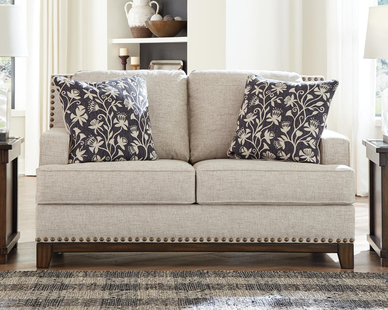 Ballina Loveseat