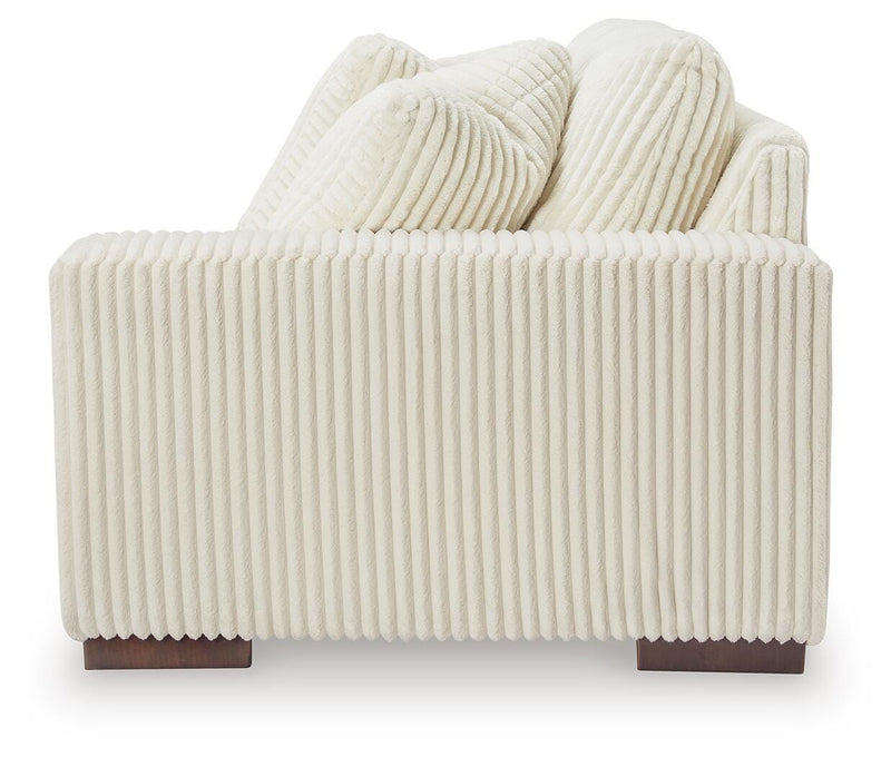 Lindyn 4-Piece Sectional with Chaise