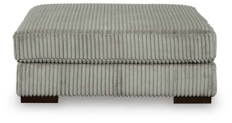 Lindyn 5-Piece Sectional and Ottoman