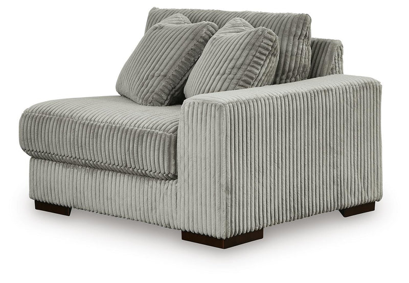Lindyn 4-Piece Sectional with Chaise