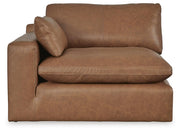 Emilia 3-Piece Sectional and 2 Ottomans