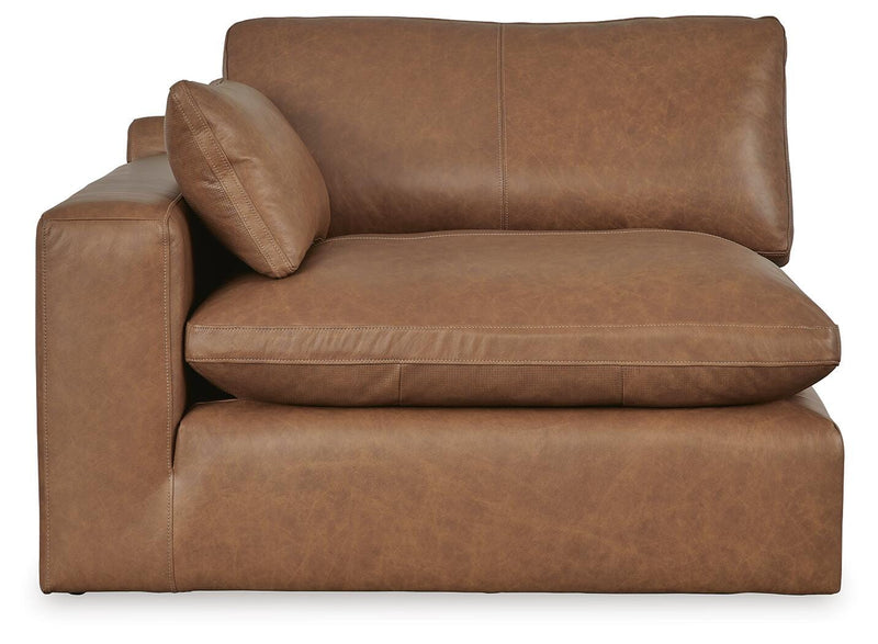 Emilia 3-Piece Sectional and 2 Ottomans