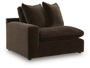 Maxton Heights Left-Arm Facing Corner Chair