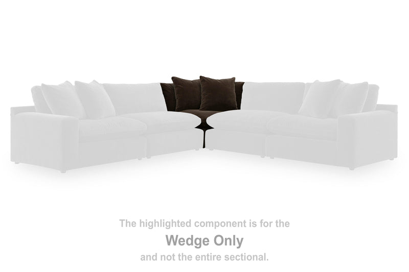 Maxton Heights Wedge