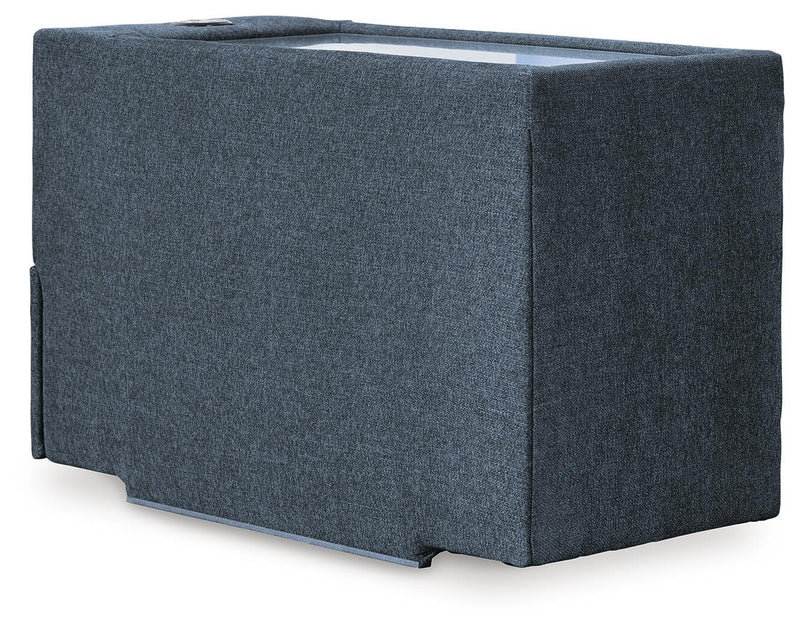 Modmax 3-Piece Sectional and 2 Ottomans