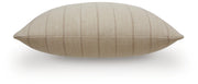 Valwick Pillow (Set of 4)