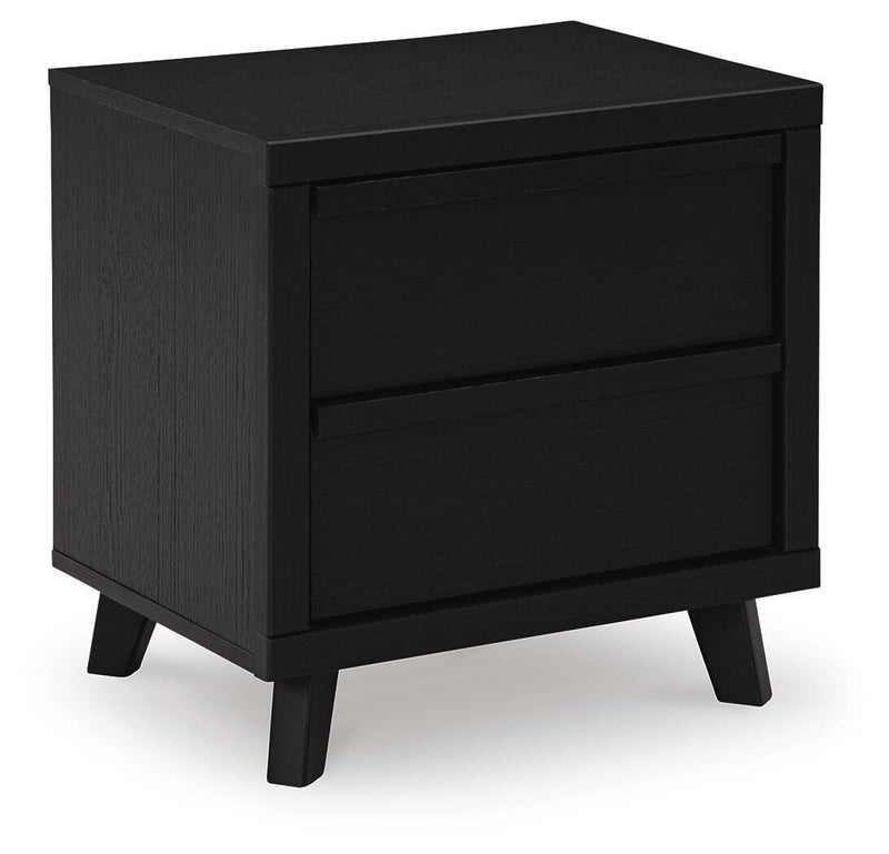Danziar Queen Panel Bed, Chest and Nightstand