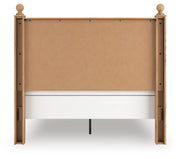 Aleaport Queen Panel Bed
