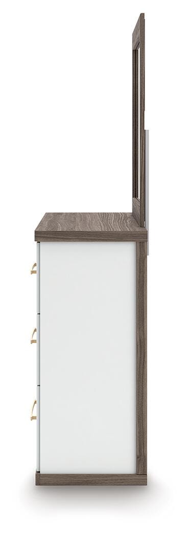 Kendanport Queen Upholstered Bed, Dresser, Mirror and Nightstand