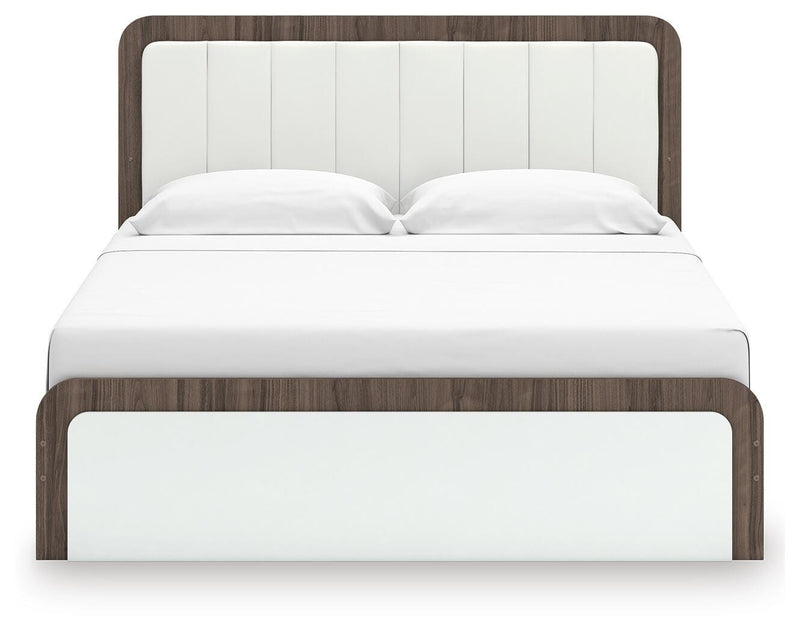 Kendanport King Platform Bed, Dresser, Mirror and Nightstand