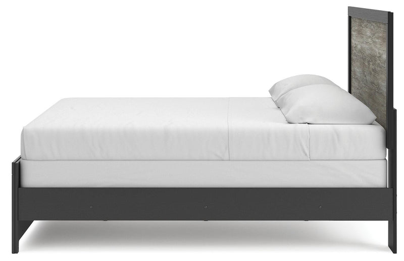 Broachmyn King Panel Bed
