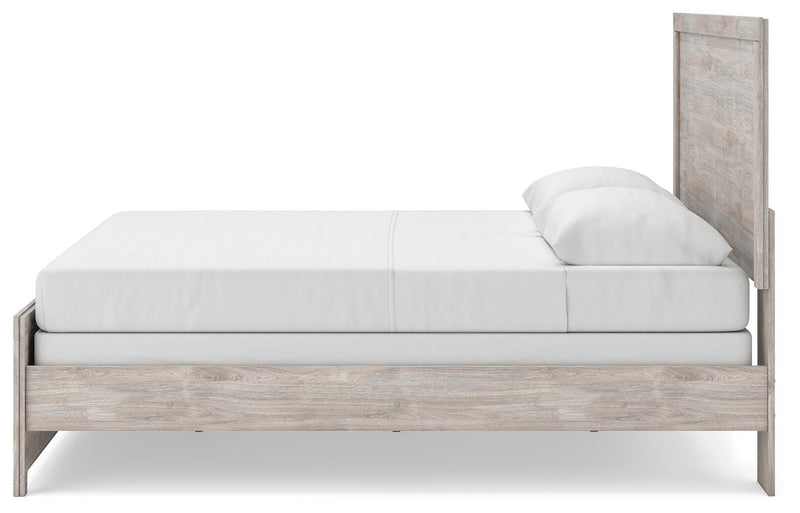 Broachmyn King Panel Bed
