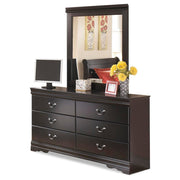 Huey Vineyard Queen Bed with Mirrored Dresser and Nightstand