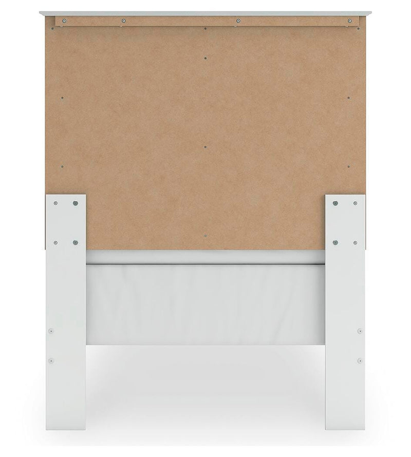 Bostwick Shoals Twin Panel Bed, Chest and Nightstand