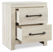 Cambeck Queen Panel Bed with Storage, Chest and Nightstand