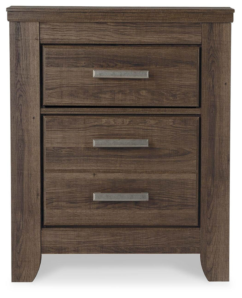 Juararo King Poster Bed and 2 Nightstands