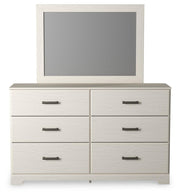 Stelsie King Panel Bed with Dresser, Mirror and Nightstand