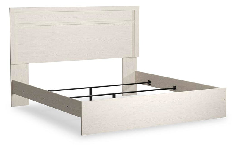 Stelsie King Panel Bed with Dresser, Mirror and Nightstand
