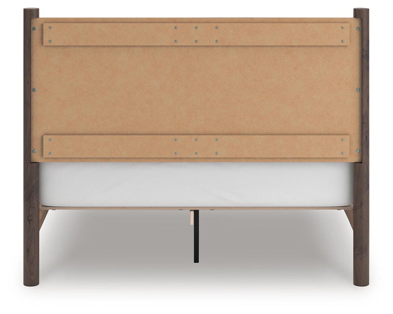 Pamytta Queen Panel Platform Bed