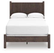Pamytta Full Panel Bed, Dresser and Mirror