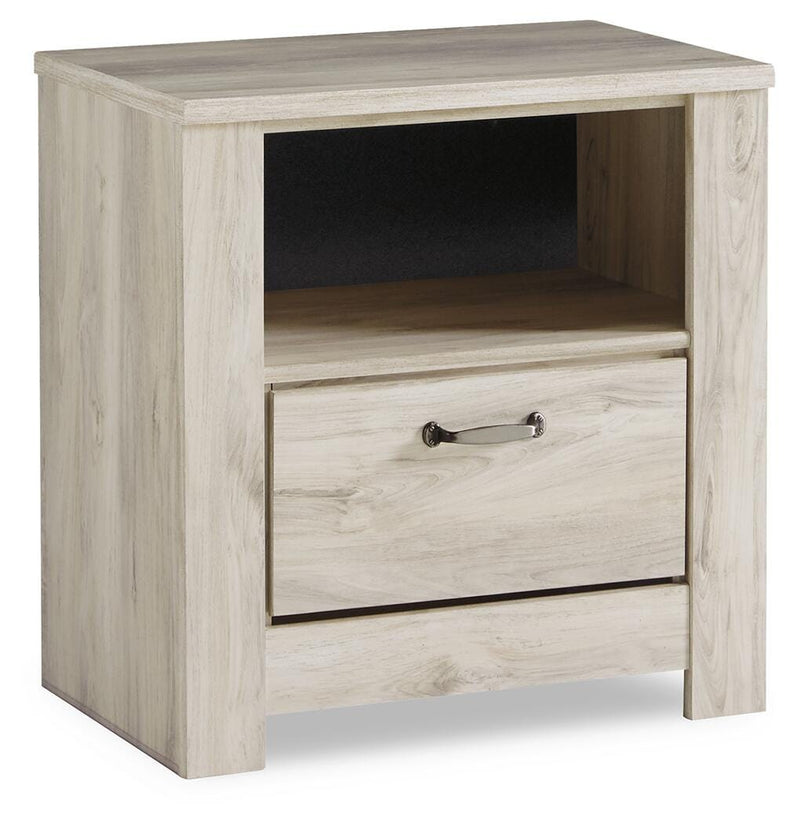 Bellaby King Panel Bed and 2 Nightstands