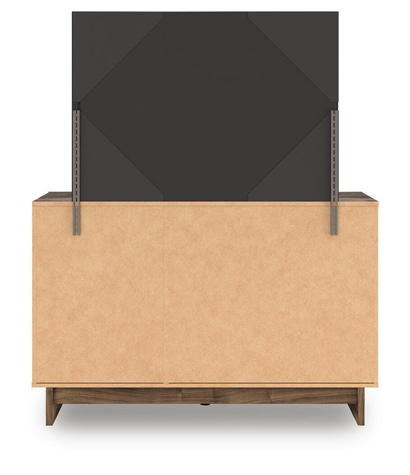 Chirason Twin Panel Platform Bed, Dresser and Mirror
