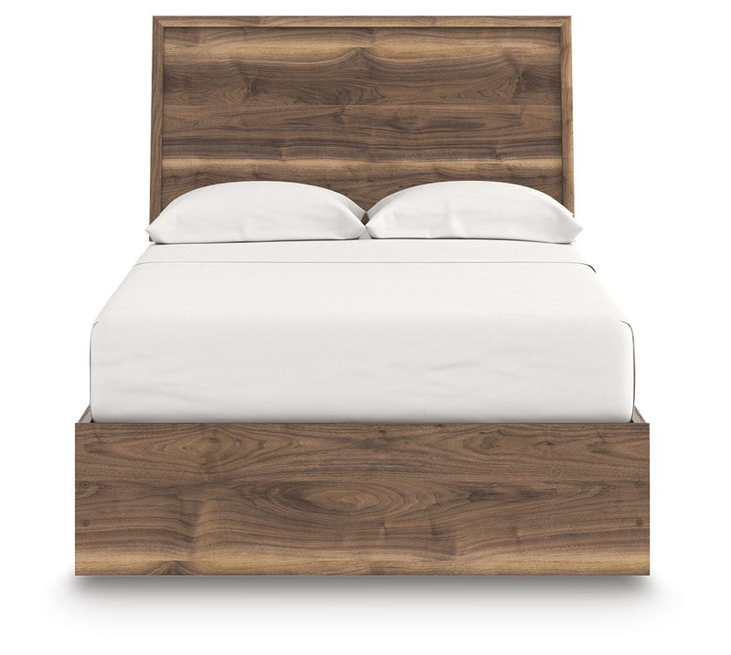 Chirason Full Panel Platform Bed, Dresser and Mirror
