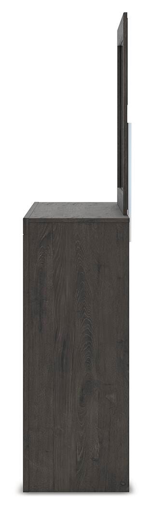 Fraluna Queen Panel Bed, Dresser and Mirror
