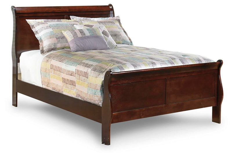 Alisdair Full Sleigh Bed, Chest and Nightstand