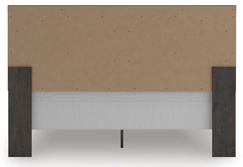 Prendonea King Panel Bed and 2 Nightstands