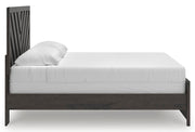 Prendonea King Panel Bed and 2 Nightstands