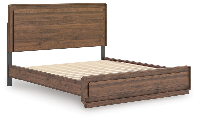 Fortlorn California King Panel Bed