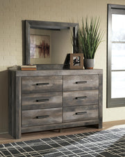 Wynnlow Queen Upholstered Poster Bed, Dresser and Mirror