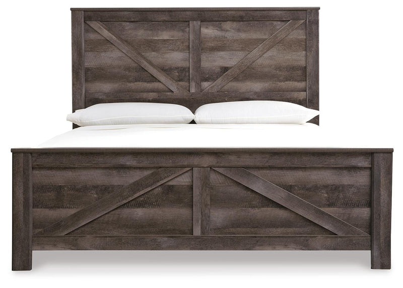 Wynnlow King Crossbuck Panel Bed, Dresser, Mirror and Nightstand