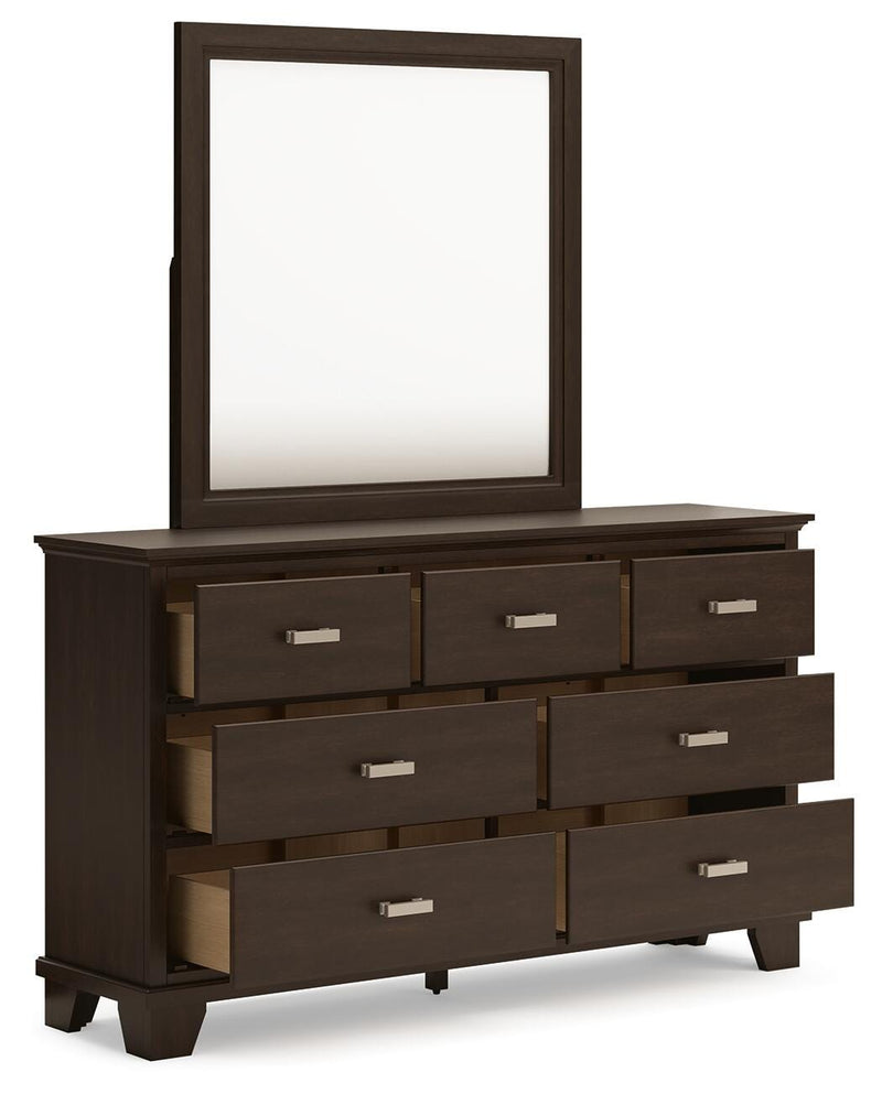 Covetown Queen Panel Bed, Dresser, Mirror and Nightstand