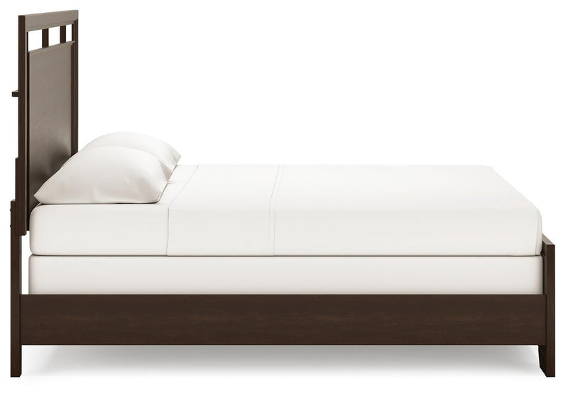 Covetown King Panel Bed, Dresser, Mirror and Nightstand