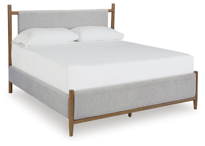Lyncott King Upholstered Bed, Chest and Nightstand
