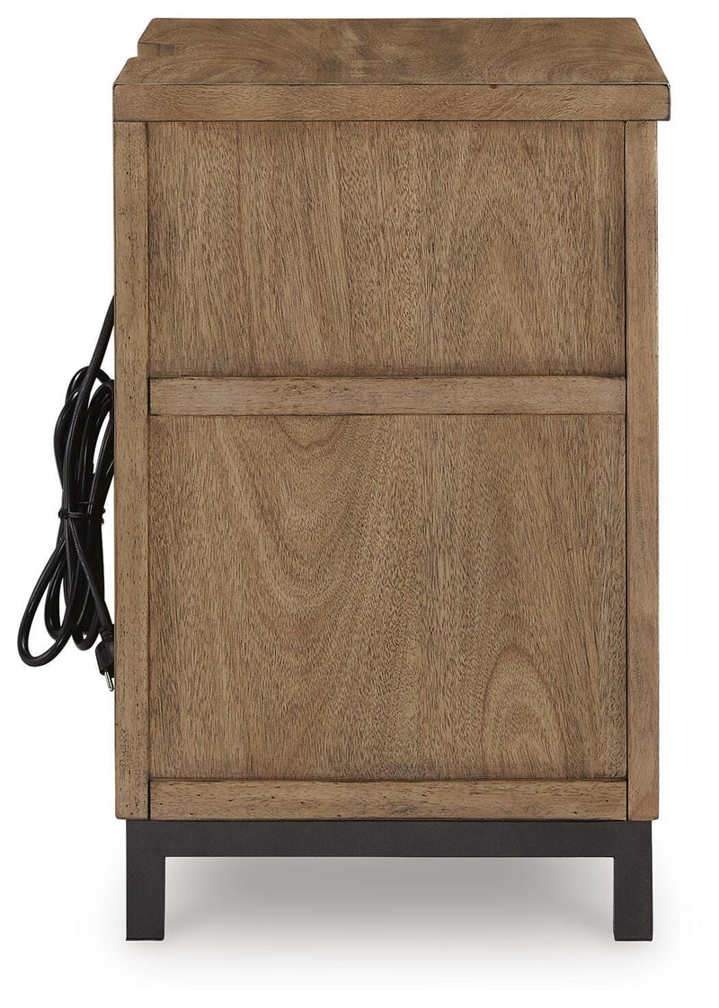 Tomtyn Nightstand