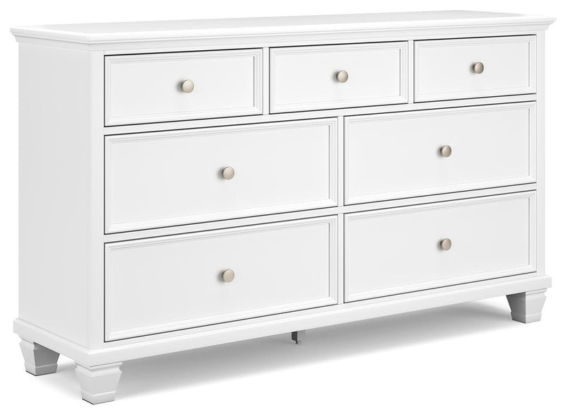 Fortman King Panel Bed, Dresser and 2 Nightstands