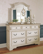 Realyn Queen Panel Bed, Dresser, Mirror and Chest