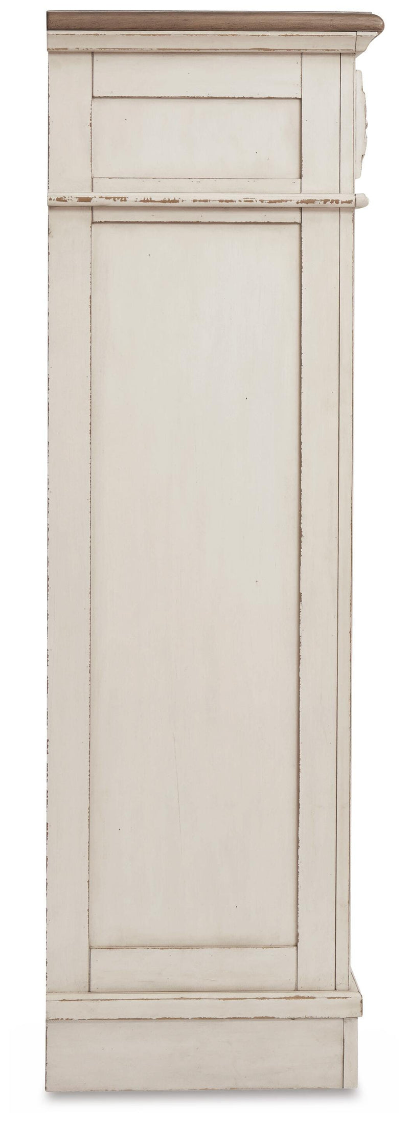 Realyn King Panel Bed, Vanity, Chest and 2 Nightstands