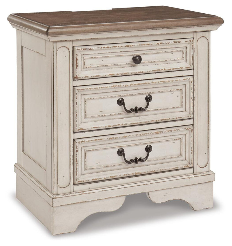 Realyn Full Upholstered Panel Bed, Chest and Nightstand