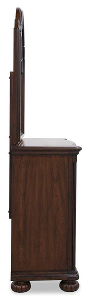 Lavinton King Poster Bed, Dresser, Mirror and 2 Nightstands