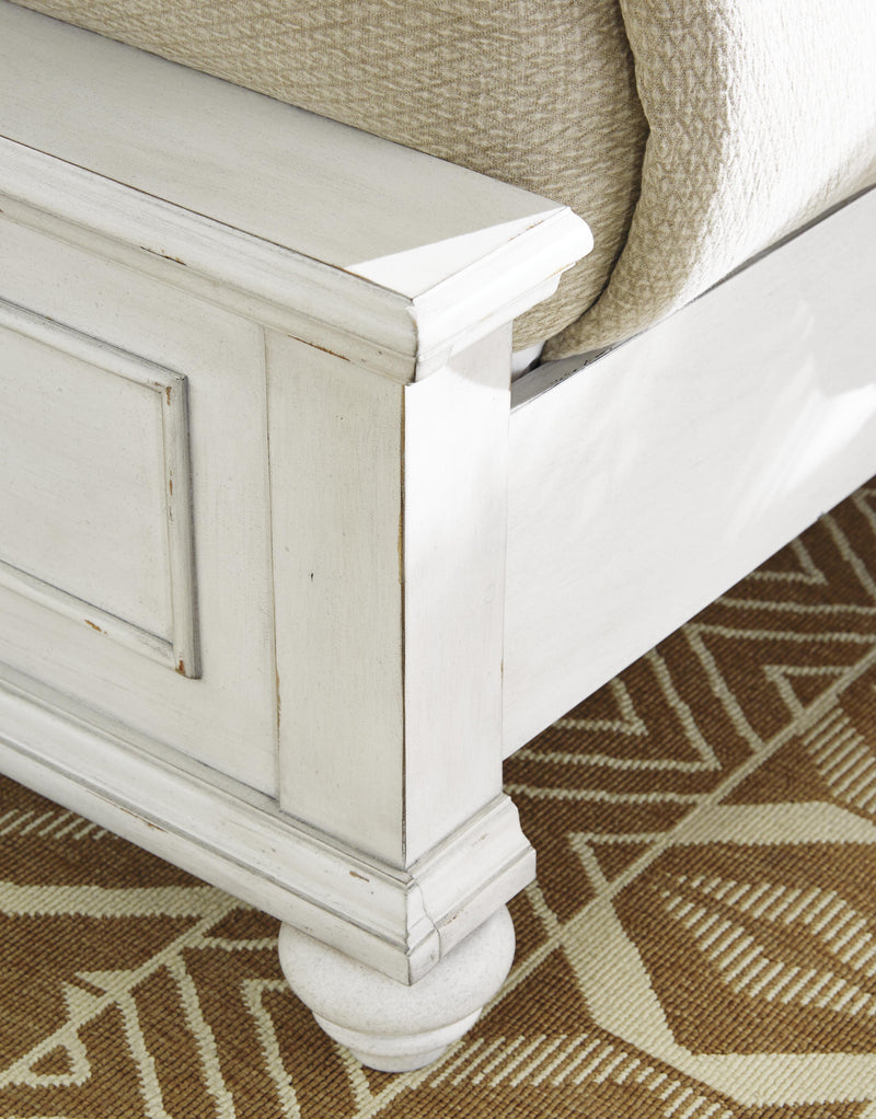 Kanwyn King Panel Bed with Storage Bench