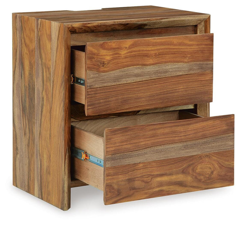 Dressonni Queen Panel Bed, Dresser, Mirror and Nightstand