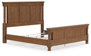 Rowlenstown King Poster Bed