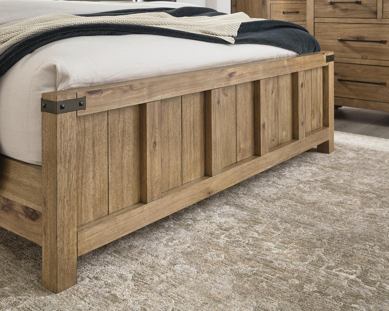 Ridgester King Panel Bed