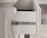 Bruchandi Dresser